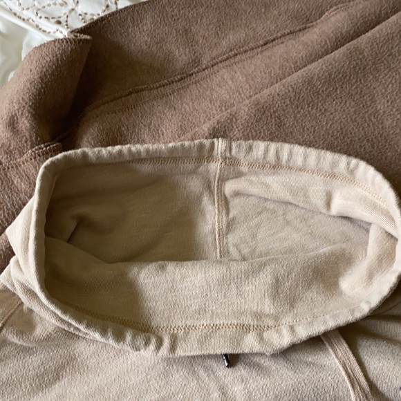 Top - Picture 7 of 10